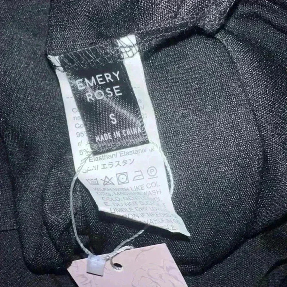 NWT! Emery Rose T-Shirt Dress with Pockets & Side Splits! Black / Small - Picture 9 of 9